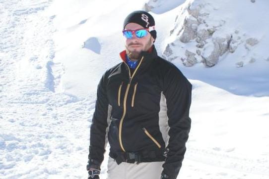 Ung skidåkare död i skoterolycka