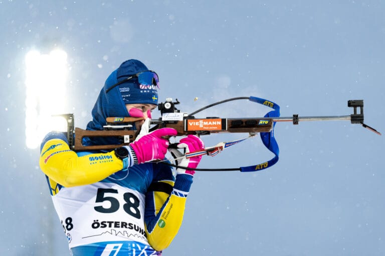 Dubbla stafetter i IBU-Cupen – nära svensk pallplats