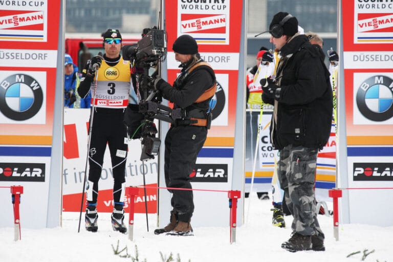 Östersund, Düsseldorf och Gällivare, bara ett fjärrkontrollstryck bort