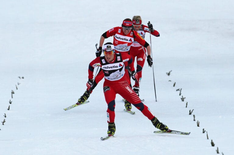 Northug och Björgen i topp efter makalösa spurter. Richardsson dömd sist för att ha åkt fel.