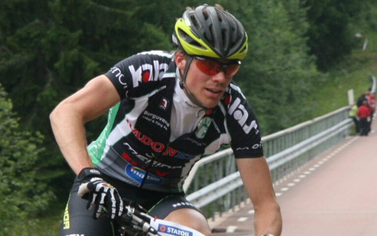 Löfström tillbaka till moderklubben Årsunda