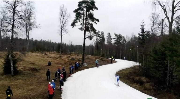 Borås GIF trotsar det milda vädret