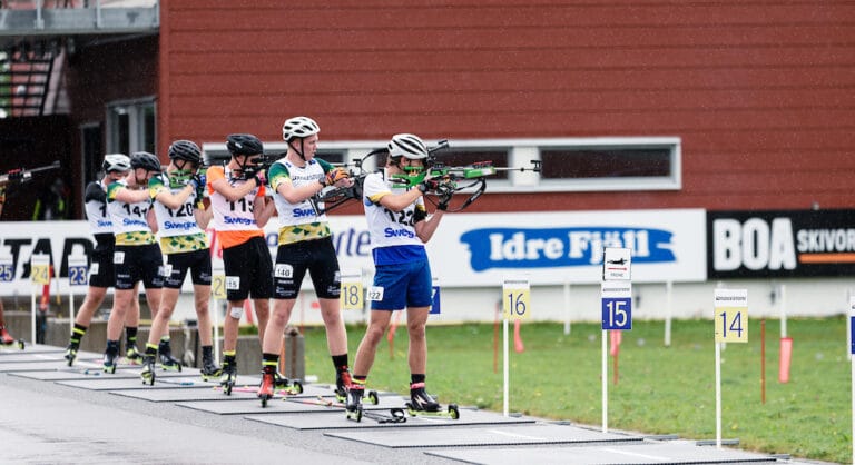 Här är sprintmedaljörerna i ungdoms- och junior-SM i rullskidskytte