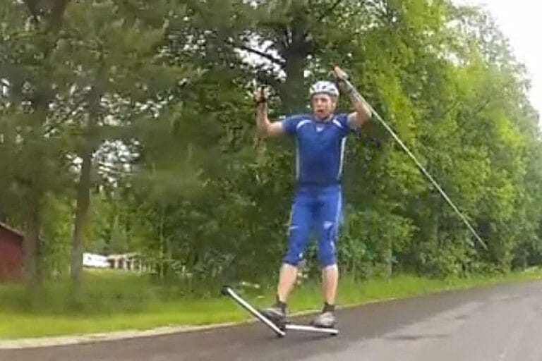 Det rullar på för bröderna Johansson