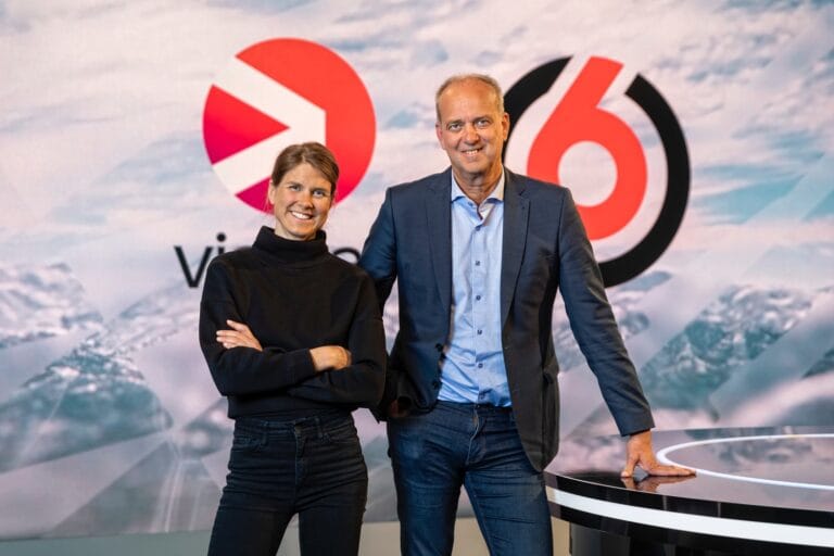 Strömstedt och Forsberg kommenterar längdåkningen på Viaplay