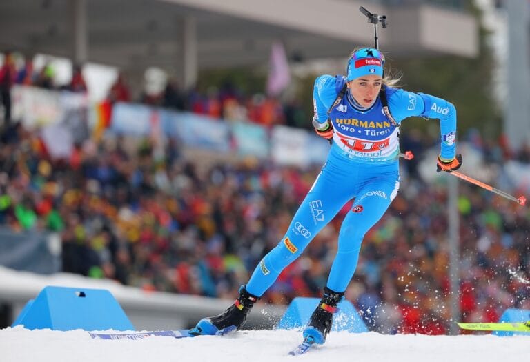 Norsk och italiensk seger i norska skidskyttepremiären