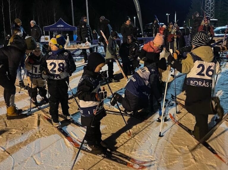 ”Vi vill bjuda distriktets barn och ungdomar på en härlig skidupplevelse”