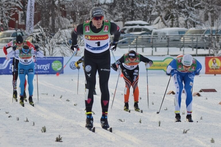Calle Halfvarsson är tillbaka på allvar