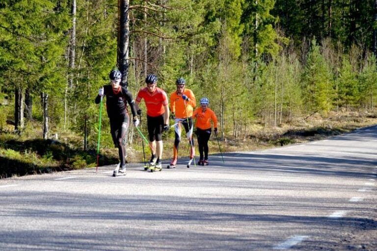 Vinn startplats i DalaRullen på söndag