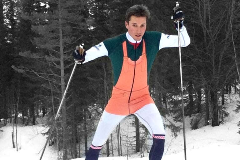 Kransmasens nya dräkt