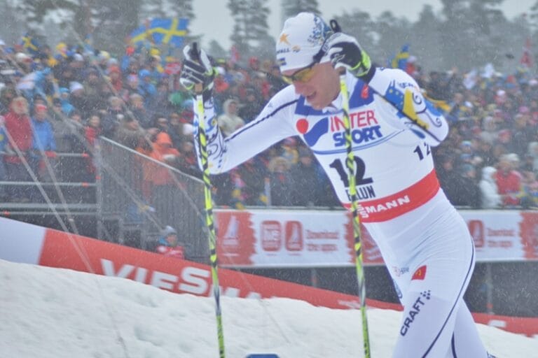 Richardsson nia trots dåliga skidor