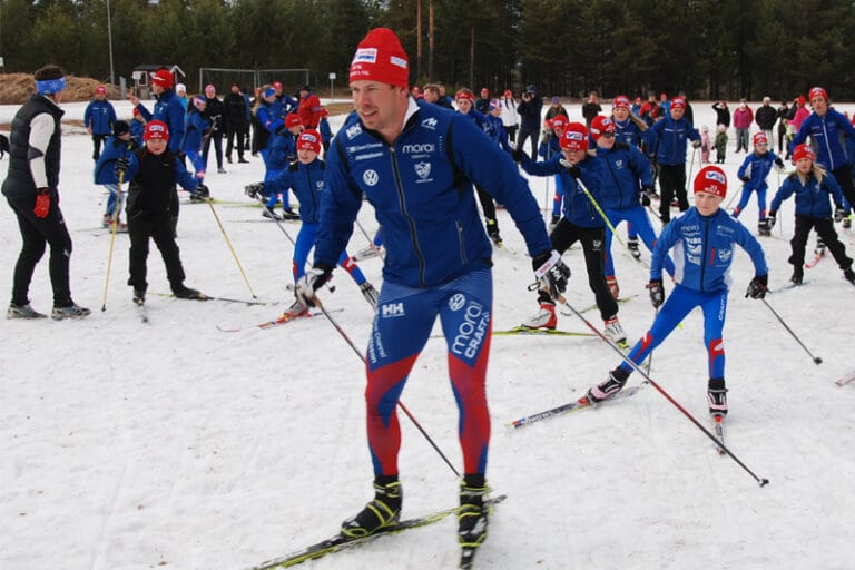 Läget på tränarfronten oroar inte Emil Jönsson