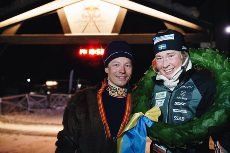 Emilia bara 35 minuter efter Nygaard – efter 22 mil