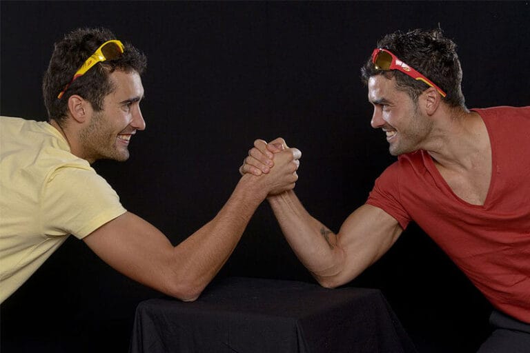 Martin Fourcade åker längd och släpper glasögon