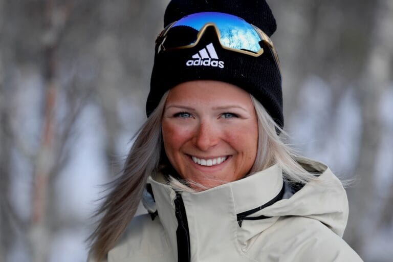 Frida Karlsson inleder flerårigt samarbete med adidas