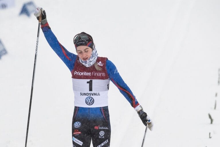 Ebba Andersson överlägsen i snöyran