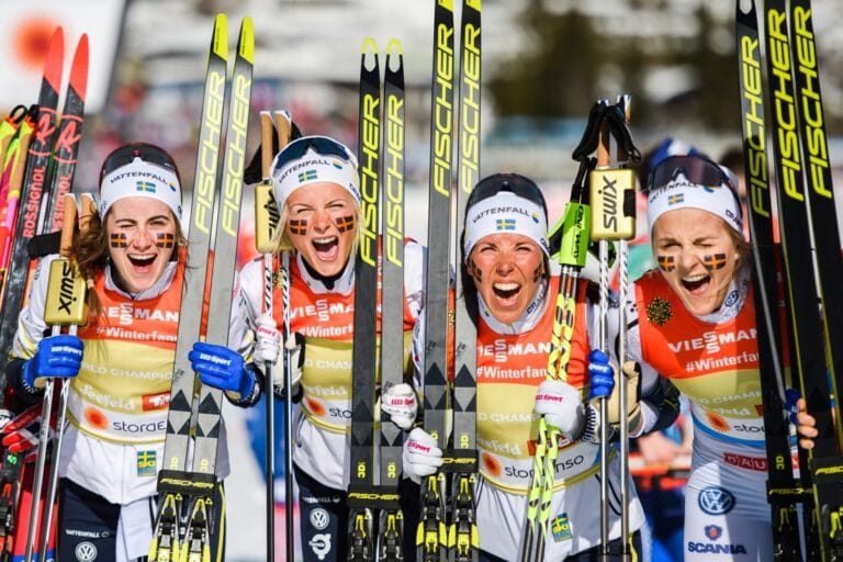 Historiskt guld för Sveriges stafettdamer