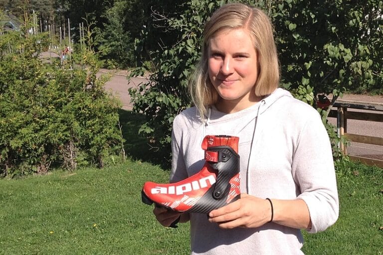 Hanna mot toppen i nya pjäxor