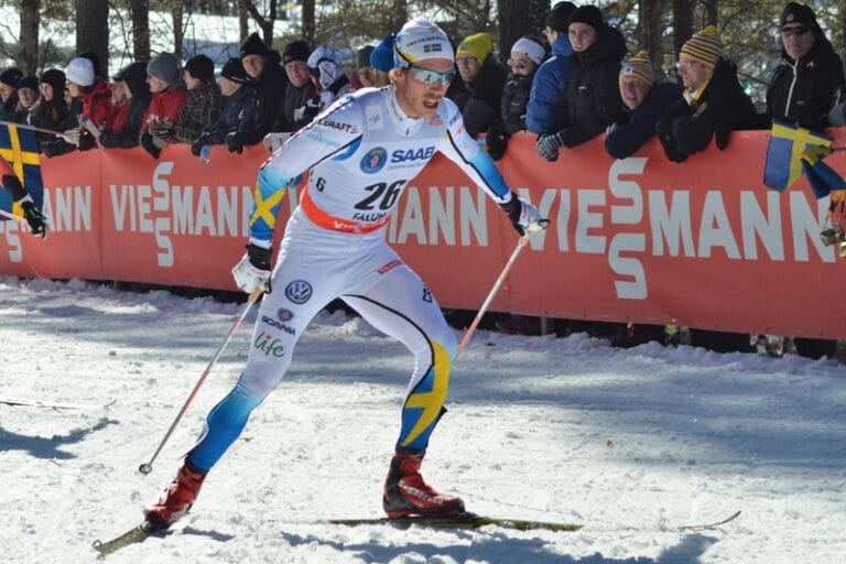 Hellner inte redo för tremilen i Davos