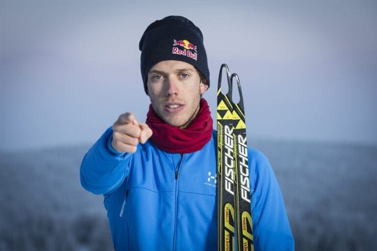 Marcus Hellner söker åkare till eget lag