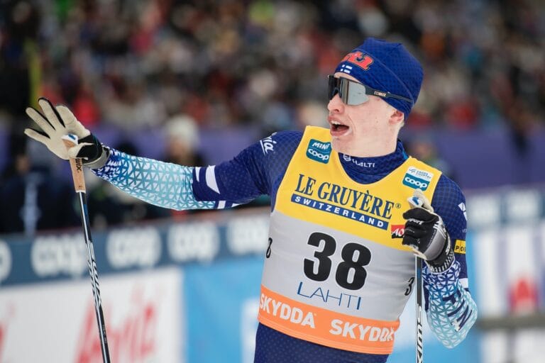 Niskanen utklassade Chervotkin och Bolshunov
