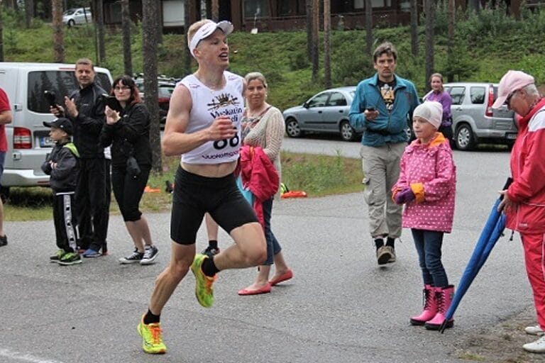 Niskanen i stark löpform