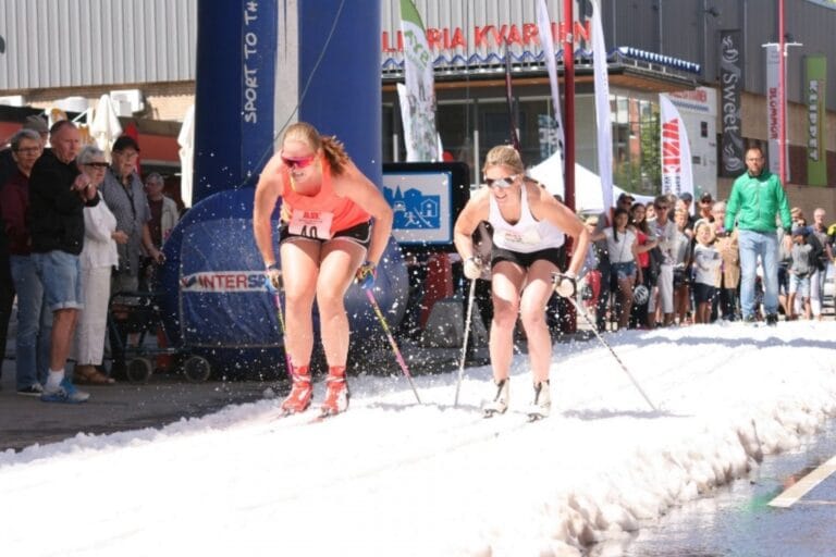 Nationaldagssprint i Mjölby centrum