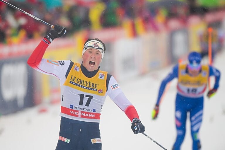 Iversen vann parodisk masstart i Oberstdorf