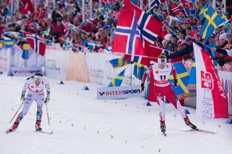 Fantastiskt skiathlonlopp av svenska tjejerna