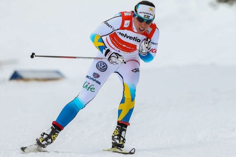 Charlotte, Emma, Britta och Sara i OS-premiären