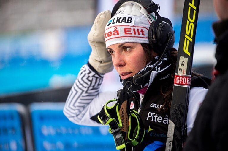 Charlotte Kalla hoppar av SM i Sundsvall