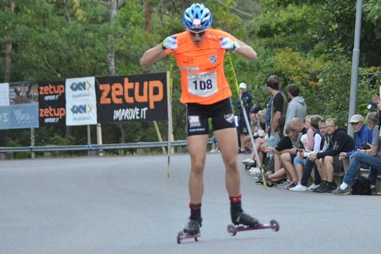 Linn Sömskar och Vegard Vinje tog hem Sting Hill Race
