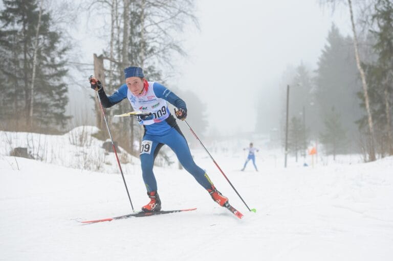 VM-guld i jaktstart till Lisa Larsen