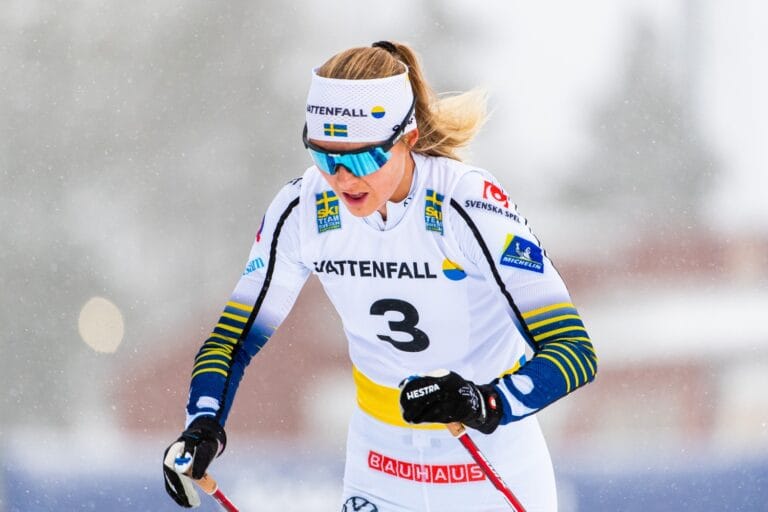 Louise Lindström trea på U23-VM-sprinten – ettan i mål diskades