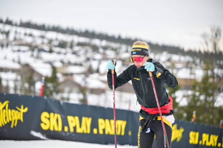 Förra vinterns Ski Classics-vinnare om tränarskifte, sjukdomsstrul och VM-tankar