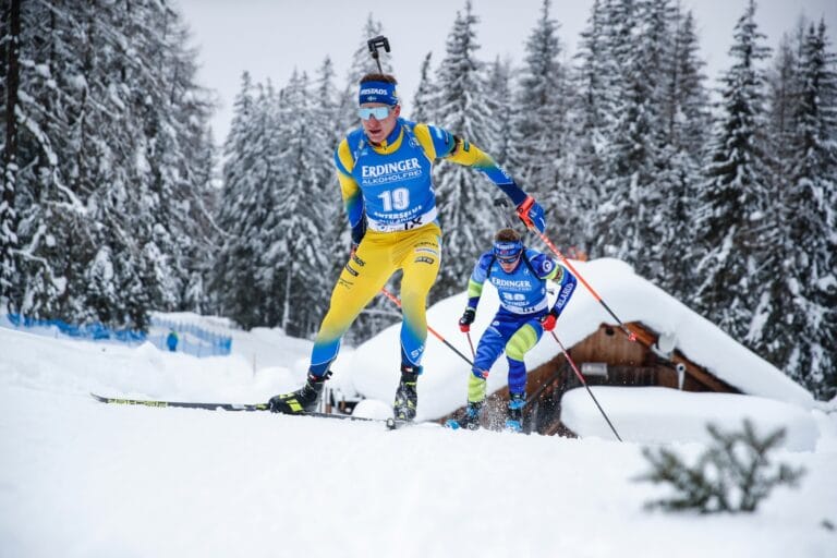 Startlistor skidskytte Antholz söndag – stafett damer, masstart herrar