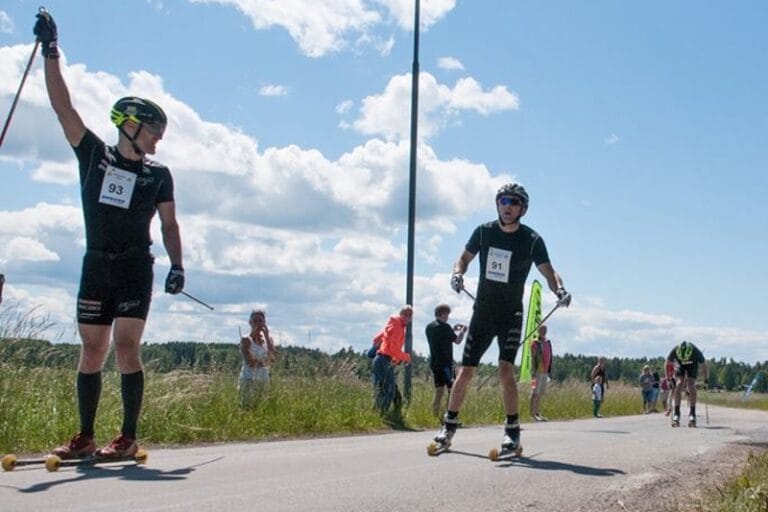 Tobias Westman spurtvann Rådarullen