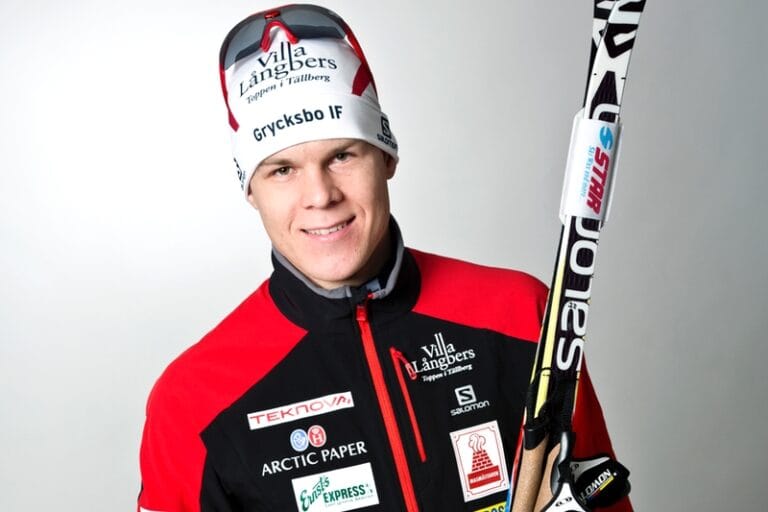 Superskräll av Rikard Tynell