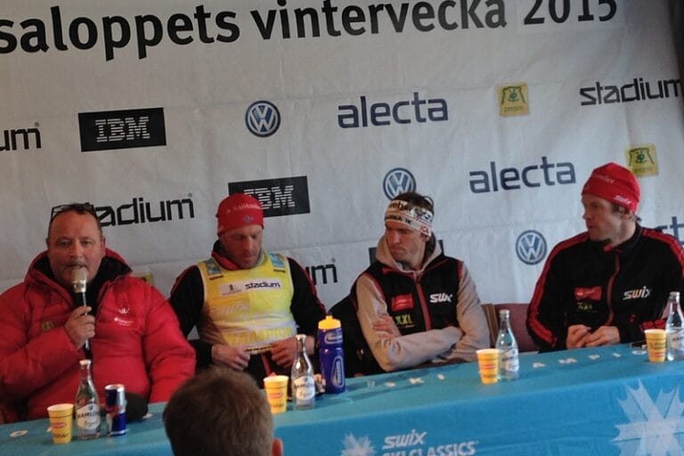 Spännande Vasaloppsstart för Johan Olsson