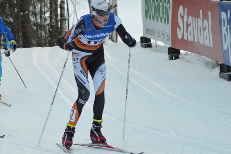 Marika 13:e och Simon 14:e på U23-VM