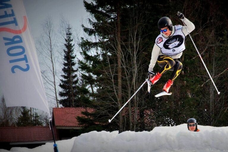 En månad kvar till STH Skicross Competition