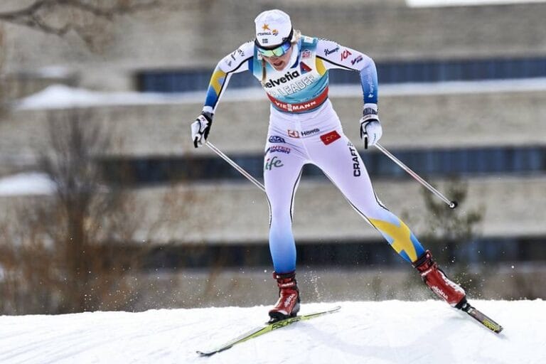 Stina Nilsson tvåa på tour-starten