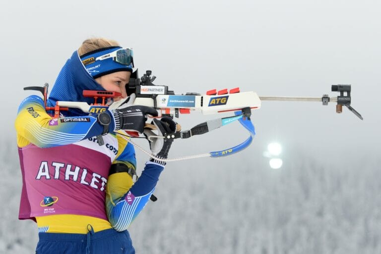 Tuff start för Stina Nilsson i IBU-cupen