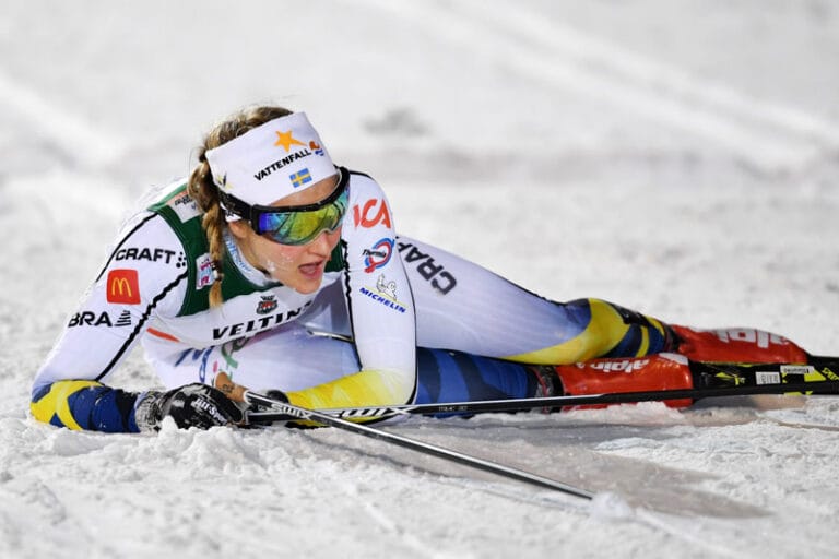 Stina Nilsson sprintvann före Sadie Bjornsen