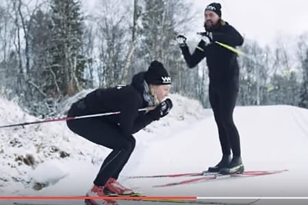 Stina lär Nisse åka utför