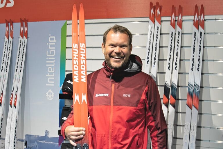 Guldhjälten Fredriksson tillbaka i skidspåret