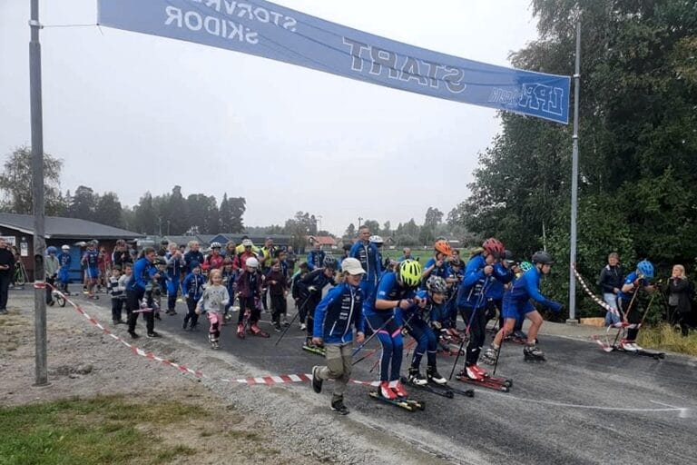 Många på plats vid invigning i Storvreta