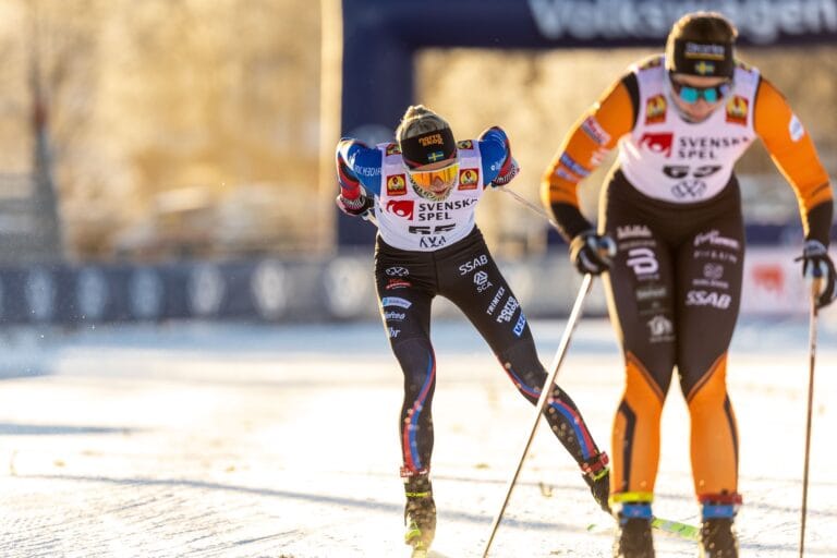 Frida Karlsson och Moa Ilar under Bruksvallsloppet 2024