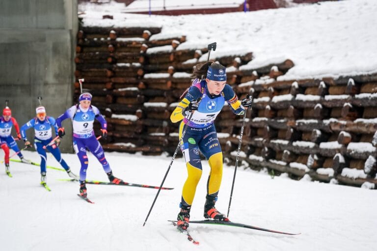 Läs den tidigare intervjun med Ella Halvarsson