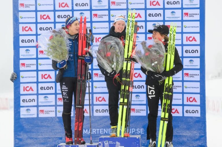 Elina Rönnlund efter segern i Smart Energy cup på Idre Fjäll.